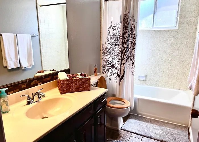 Hidden Gem Retreat In The Heart Of