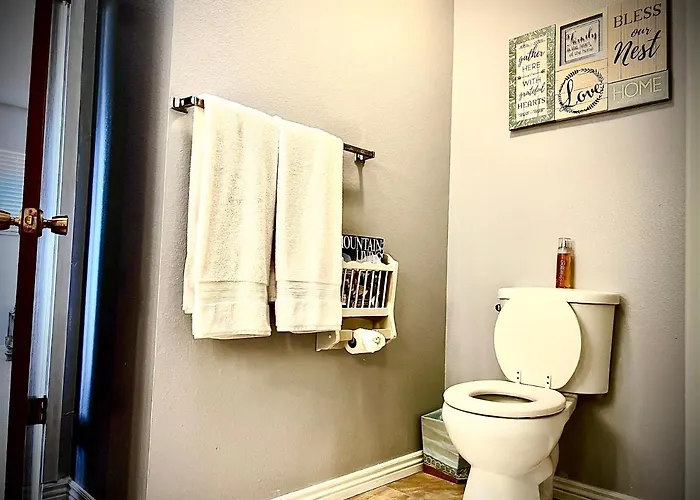 Hidden Gem Retreat In The Heart Of *