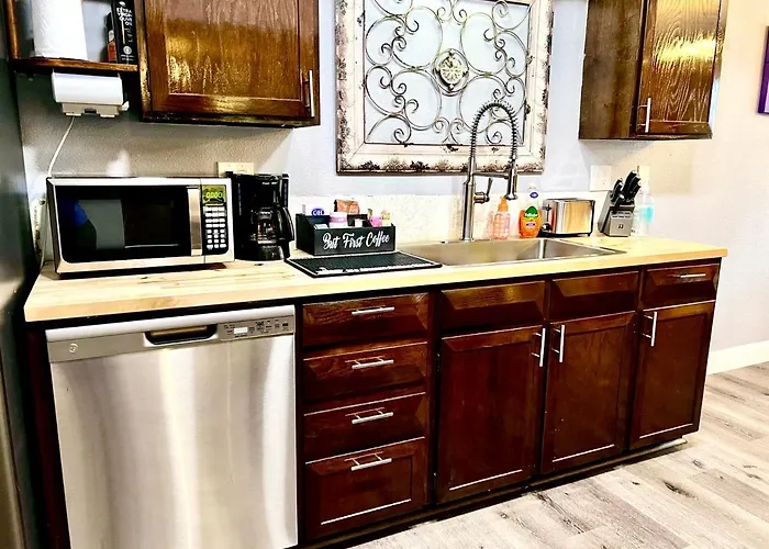 Hidden Gem Retreat In The Heart Of Payson